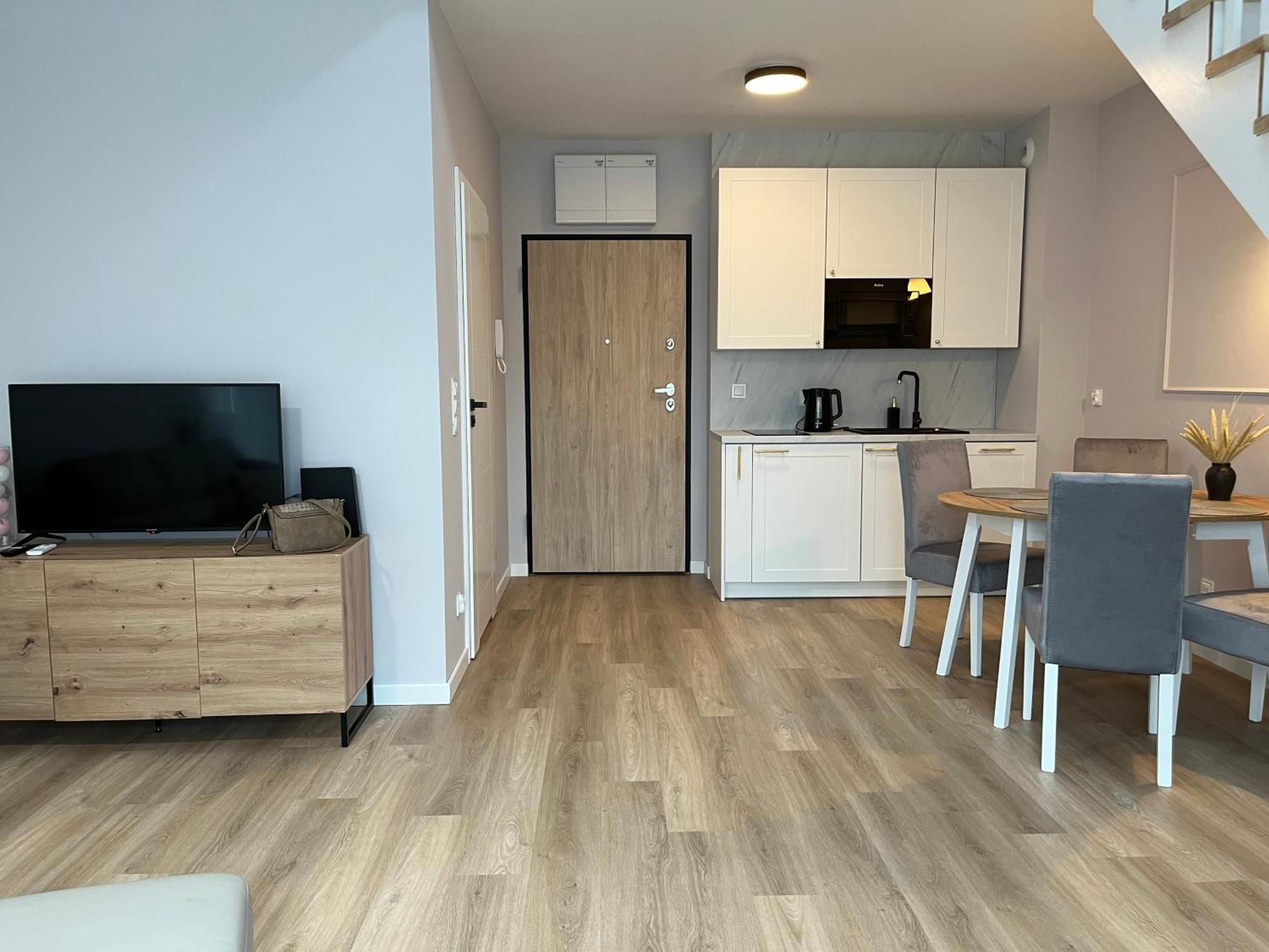 Dwupoziomowy Apartament Nr 24 Z Duzym Balkonem I Podziemnym Parkingiem We Wladyslawowie Władysławowo Extérieur photo